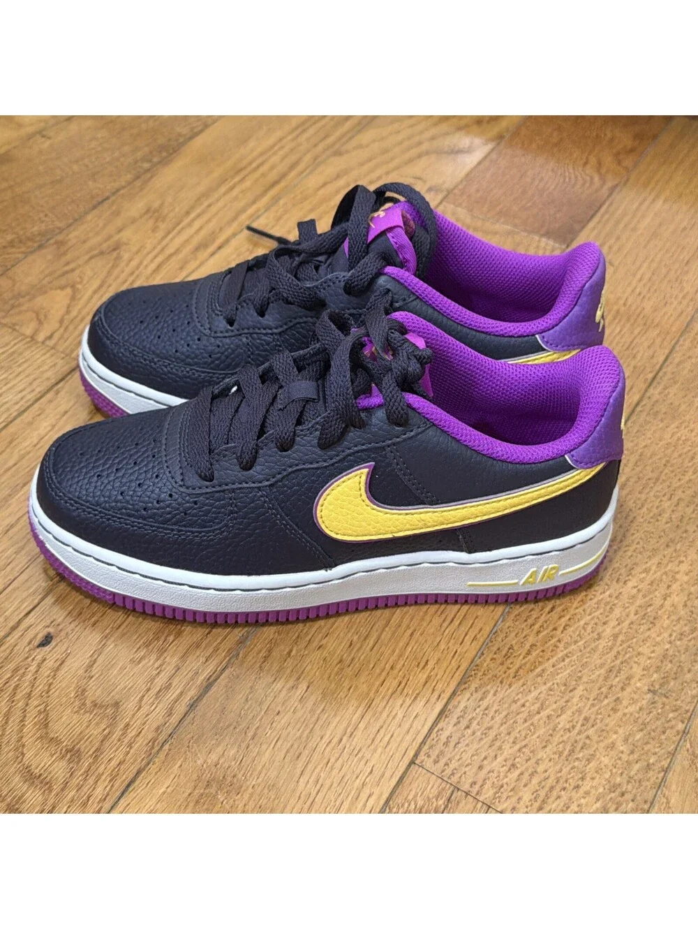 Size 3.5Y US Kids Nike Air Force 1 GS Cave Purple Yellow DX5805-500 Youth